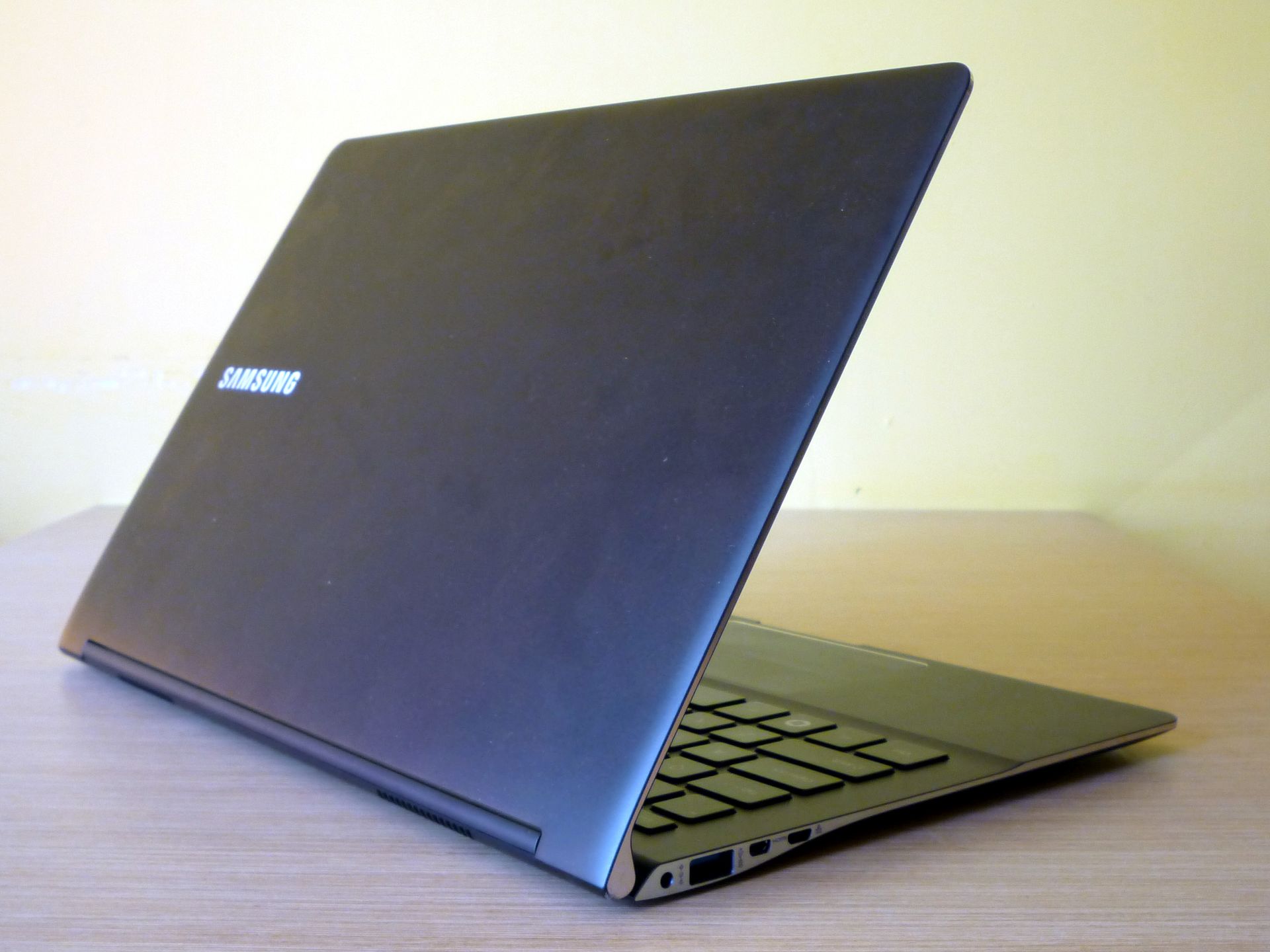 Samsung 900X3C – arcydzieło [test] 3