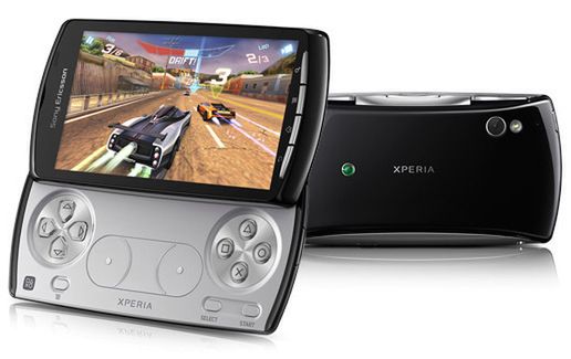 Play: Xperia arc i Xperia PLAY w ofercie podstawowej