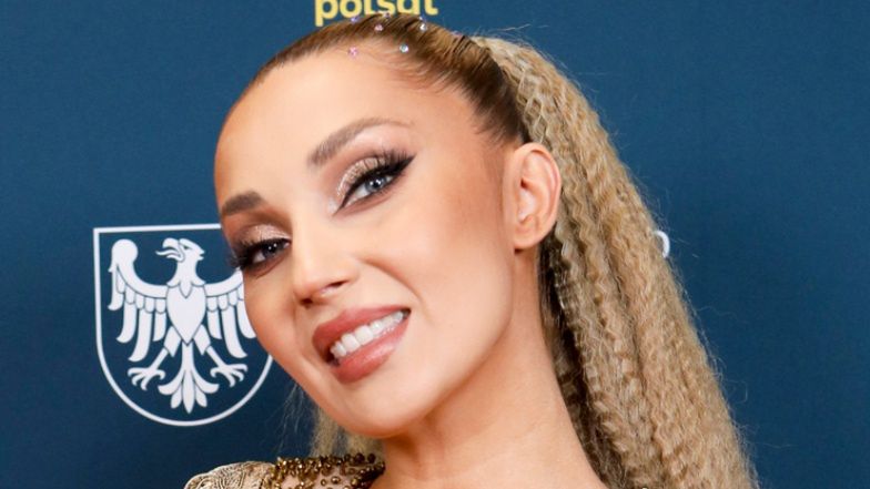 Naturalna Cleo nawiedza Instagram: zdjęła doczepy i zmyła makijaż. Fani: "Cera, jak pupcia niemowlaczka" (FOTO)