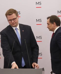 WP ujawnia: Woś ma zakaz kontaktu z Ziobrą. Lista obejmuje ponad 30 osób