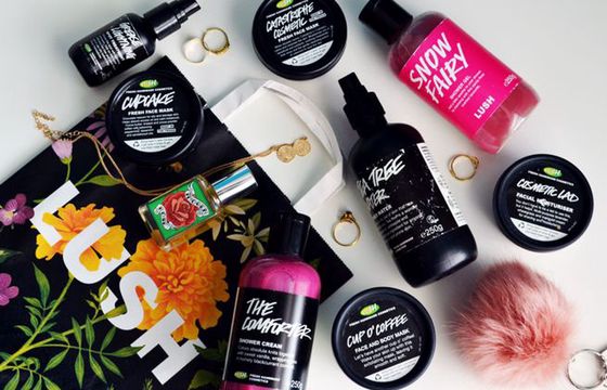 Marka Lush tnie wydatki na reklamę w Google