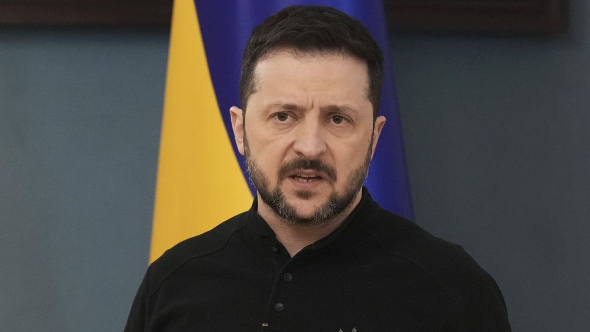 Volodymyr Zelenskiy, Ukraine's president, speaks at a news conference in Kyiv, Ukraine, on Friday, March 28, 2025. Zelenskiy said he expects European allies to share more military intelligence and ramp up joint air defense and artillery production. Photographer: Andrew Kravchenko/Bloomberg via Getty Images