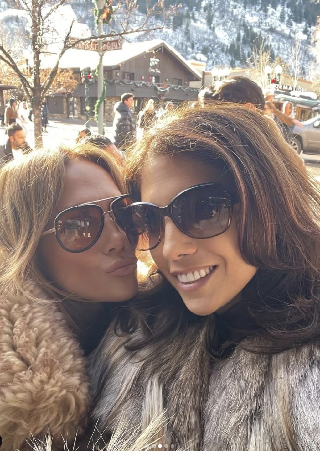 Jennifer Lopez z siostrą