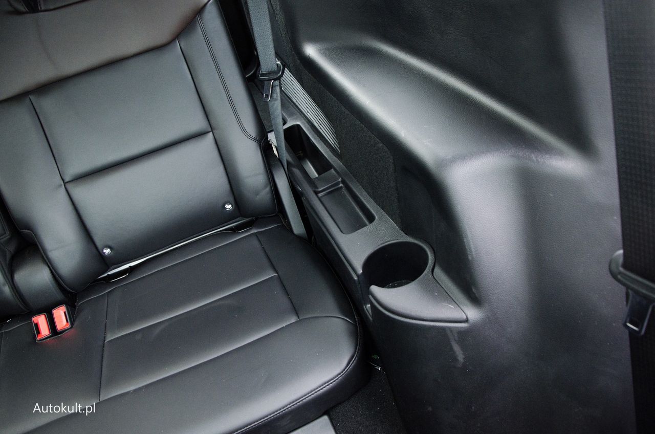 Ford Explorer vs. Toyota Highlander