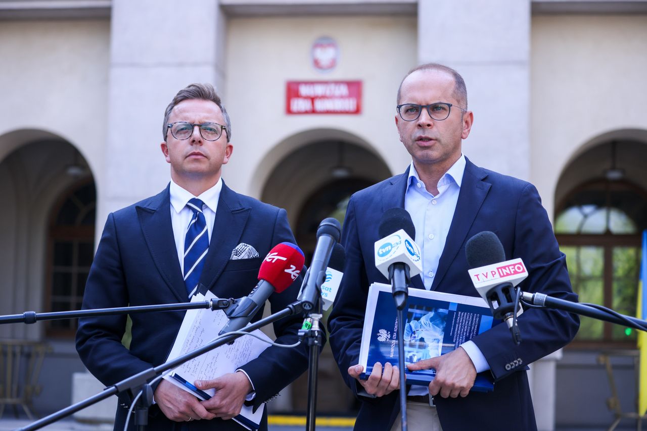 Ludzie z NCBR wyjechali za granicę? "Trwa ucieczka"