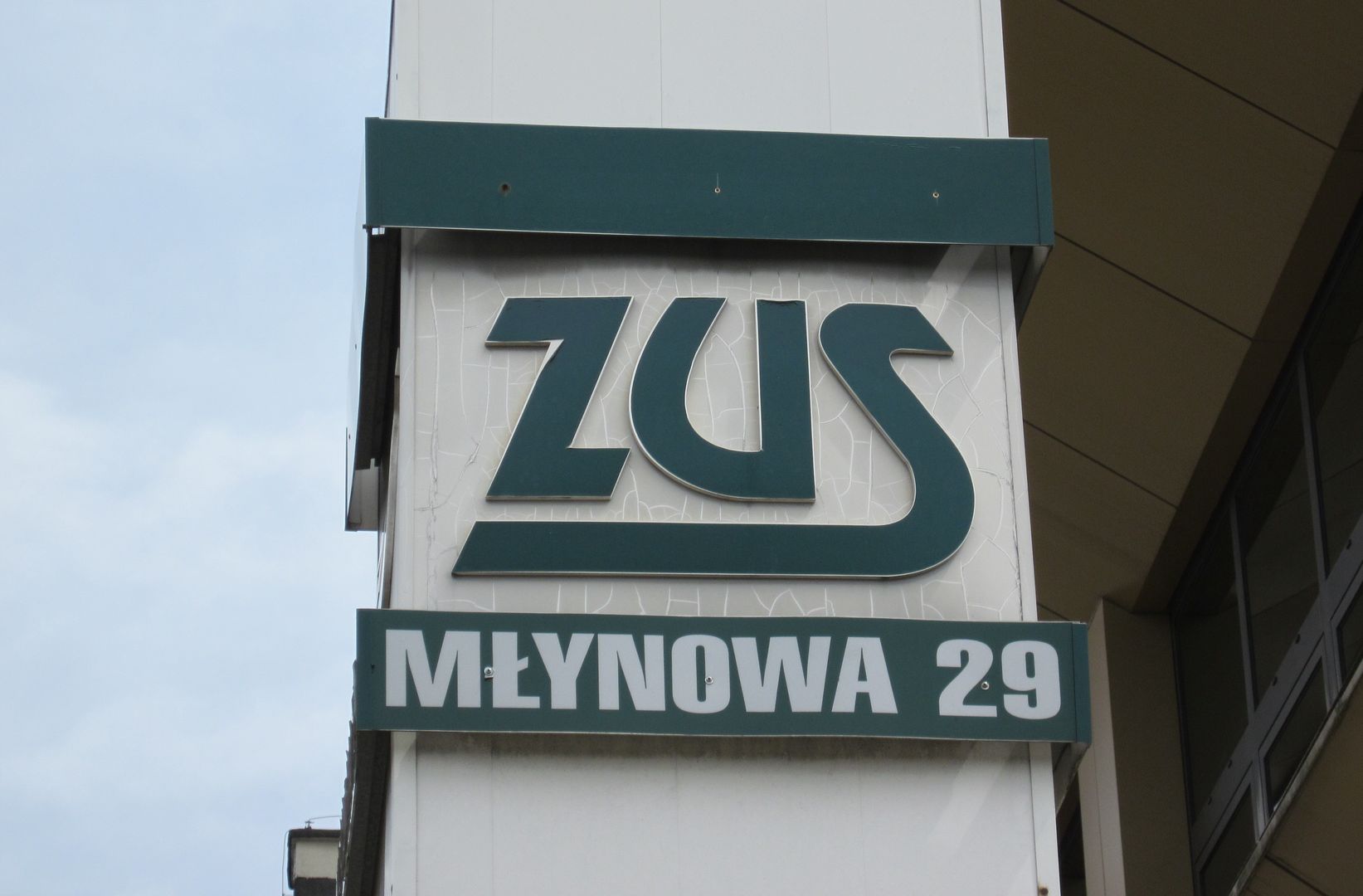 14. emerytura. ZUS przestrzega emerytów. Lepiej mieć to na uwadze