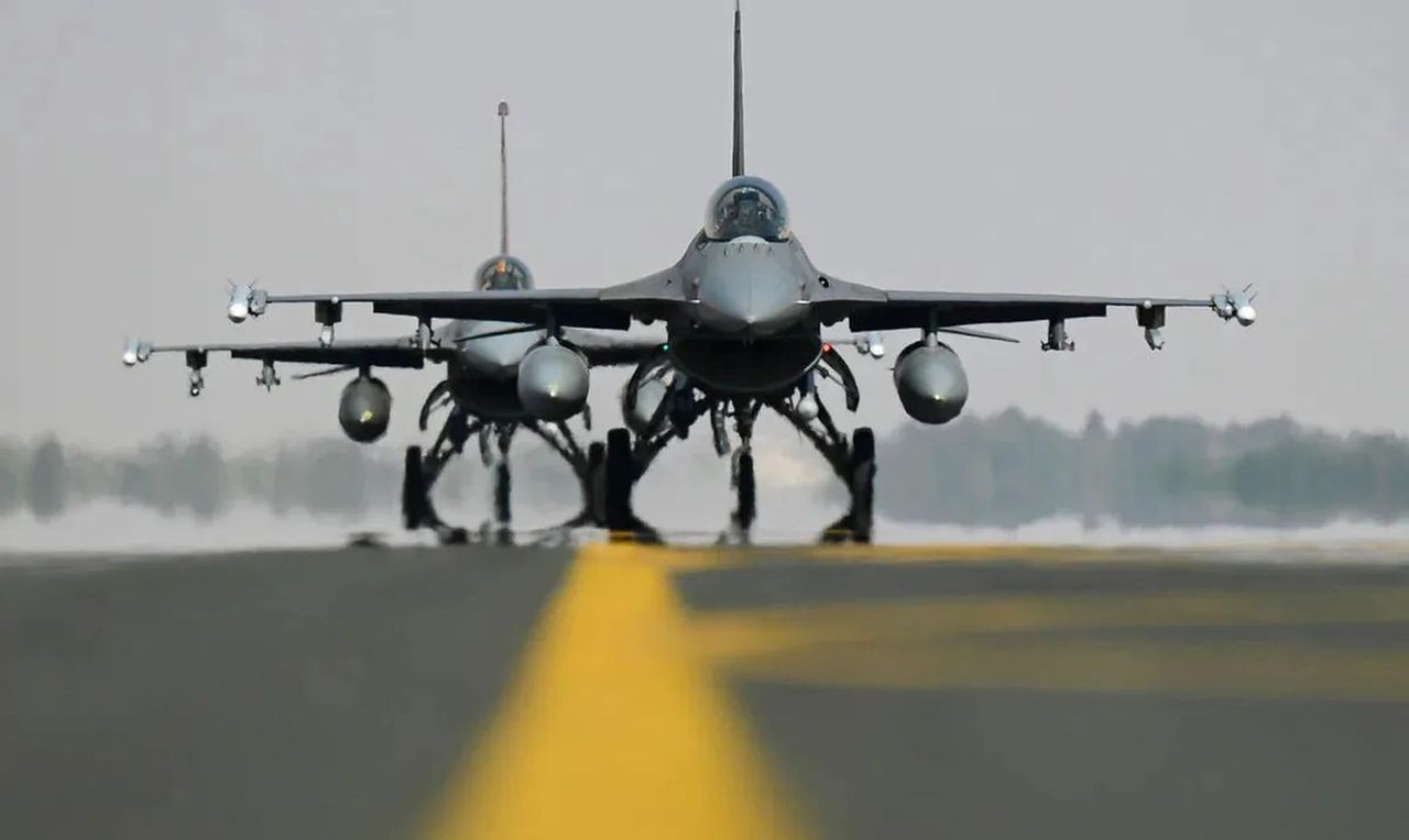F-16 fighters, illustrative picture