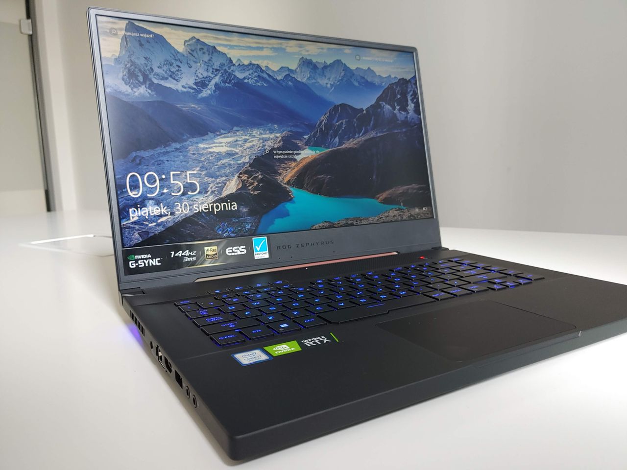 Laptop Asus ROG Zephyrus S GX502. Mały, ale wariat