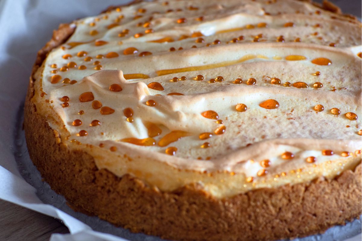 Sernik z rosą to król rodzinnych spotkań