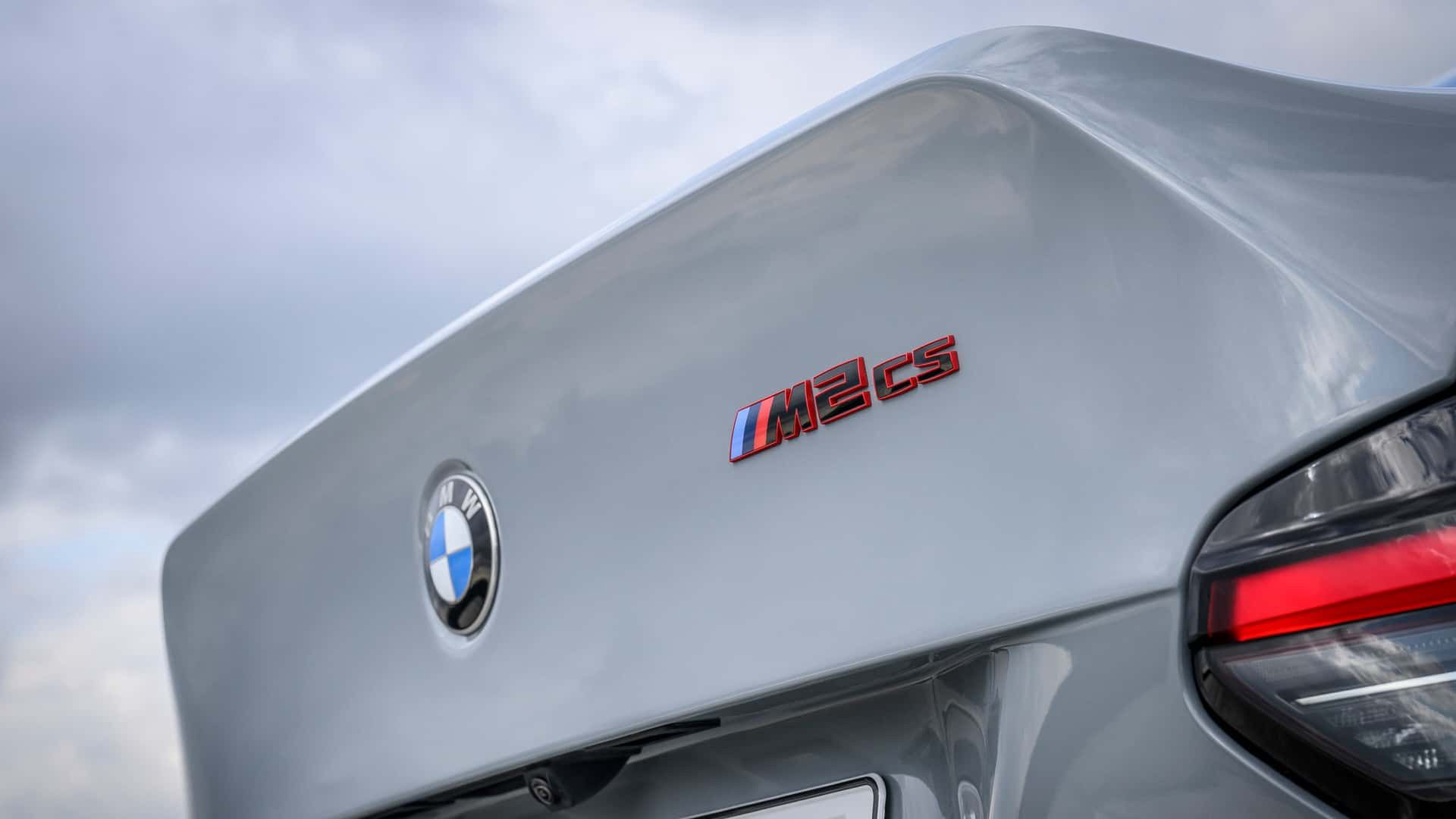 BMW M2 CS