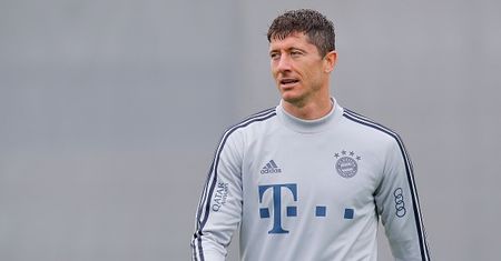 Robert Lewandowski przynosi blask Zniczowi Pruszków. "Jest naszą złotą rybką"