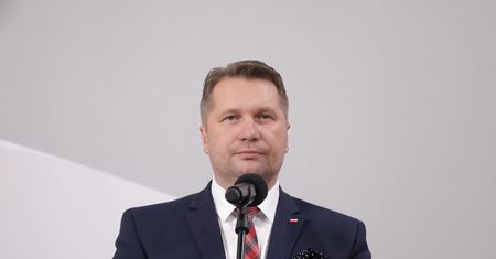 Ironiczny wpis pod adresem Czarnka. Poseł Porozumienia tłumaczy