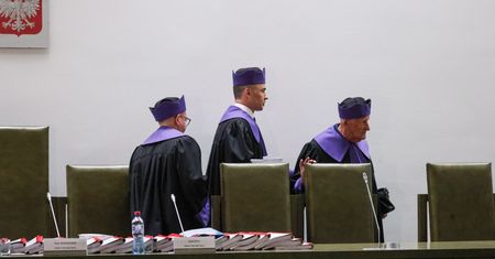 Awantura w Trybunale Stanu. Posiedzenie ws. Manowskiej odroczone