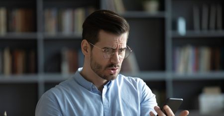 Zawiesił ci się telefon? Poznaj sposoby na przywrócenie działania