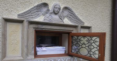 Alarm w oknie życia. Zakonnice podały, kogo znalazły