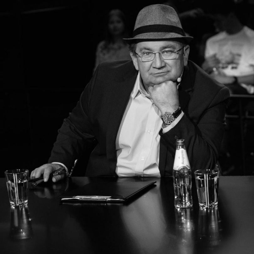 Paweł Królikowski