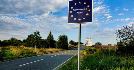 Polska wprowadza kontrole na granicach. "Czekamy na oficjalne wytyczne"