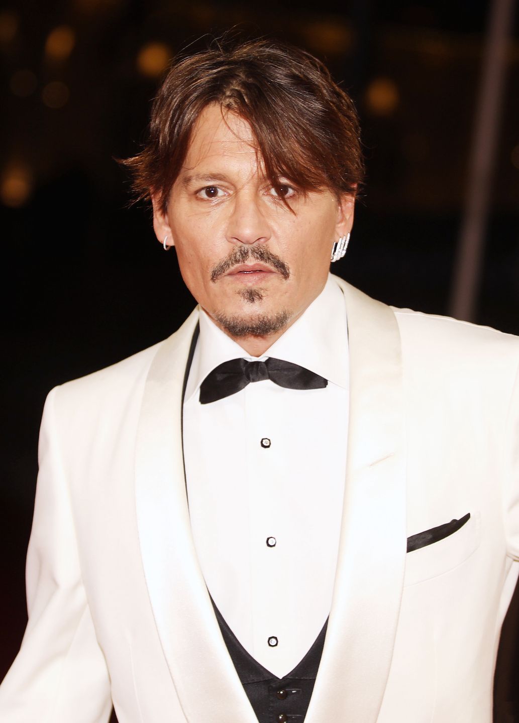 Johnny Depp oskarża Amber Heard o wypróżnienie się na łóżko