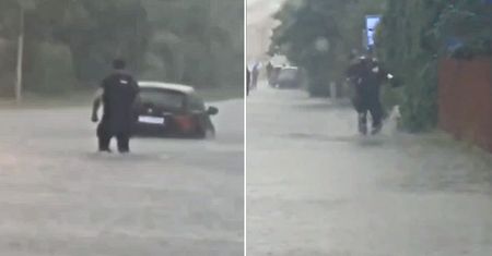 Potężna ulewa w Zamościu. Ruszył na pomoc kobiecie w zalanym aucie