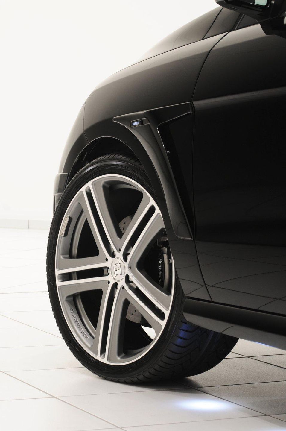 2012 Mercedes klasy M (Brabus tuning)