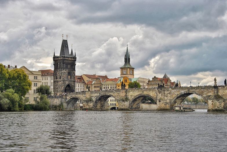 Polski Ład wypchnie część przedsiębiorców do Czech. "Wolę uciec z firmą tam, gdzie coś odłożę"