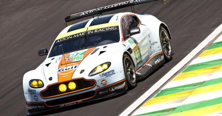 Aston Martin testuje panele słoneczne na swoich samochodach