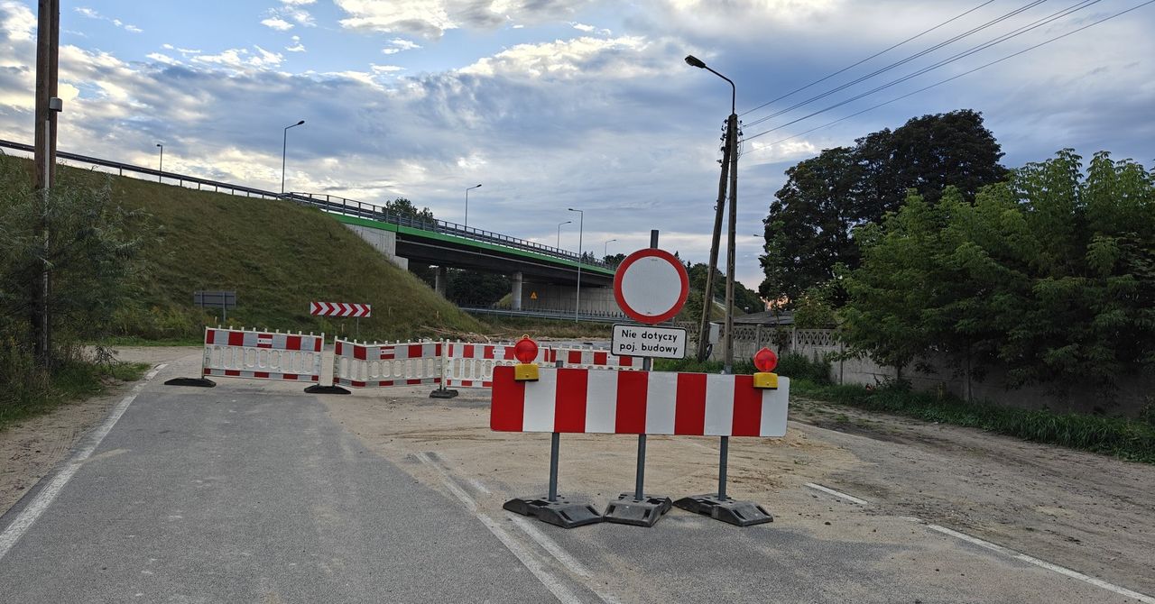 Szczecinek: Trwa remont przy obwodnicy. Postęp na drodze serwisowej