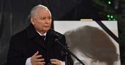 Jarosław Kaczyński przemawia w kościele. "Zło atakuje nasz kraj, nasz naród"