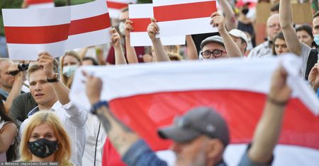 Flaga Białorusi. Jak doszło do jej zmiany?