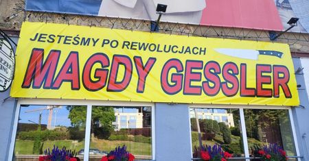 Odwiedziłam restaurację po "Kuchennych rewolucjach". Zauważyłam to od razu po przekrojeniu kotleta