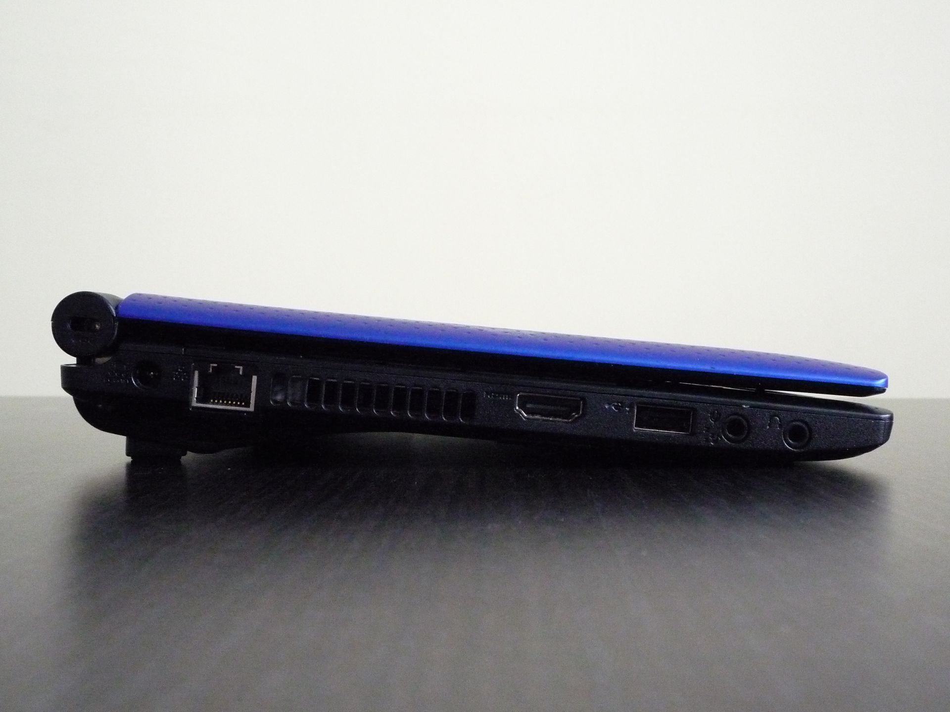 Toshiba NB550D - multimedialny maluch [test cz. 1] 9