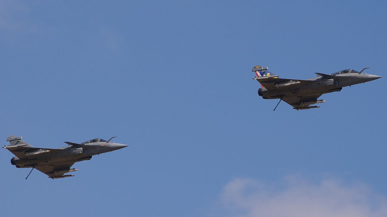 F-18 kontra Rafale