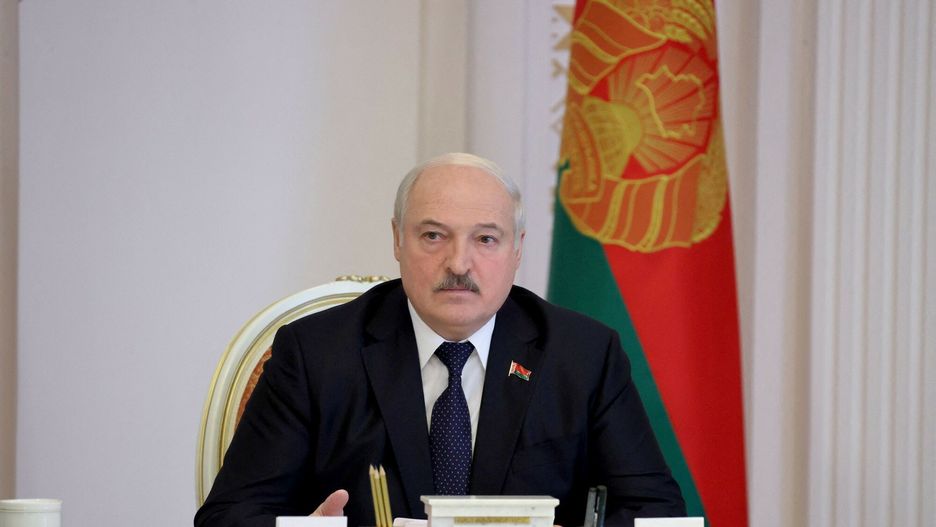 arch52
Belarus' President Alexander Lukashenko meets with military officials in Minsk on October 10, 2022. - Belarusian leader Alexander Lukashenko, an ally of Russian President Vladimir Putin, said on October 10, 2022 that Lithuania, Poland and Ukraine were training Belarusian "radicals" for terror attacks. Lukashenko also accused Washington and Brussels of sheltering "fugitives" from Belarus in order to turn them into a "political force". Earlier on the day, Lukashenko claimed that Ukraine was plotting to attack his country and announced the deployment of joint troops with Russia. (Photo by Maxim GUCHEK / BELTA / AFP) / Belarus OUT
MAXIM GUCHEK