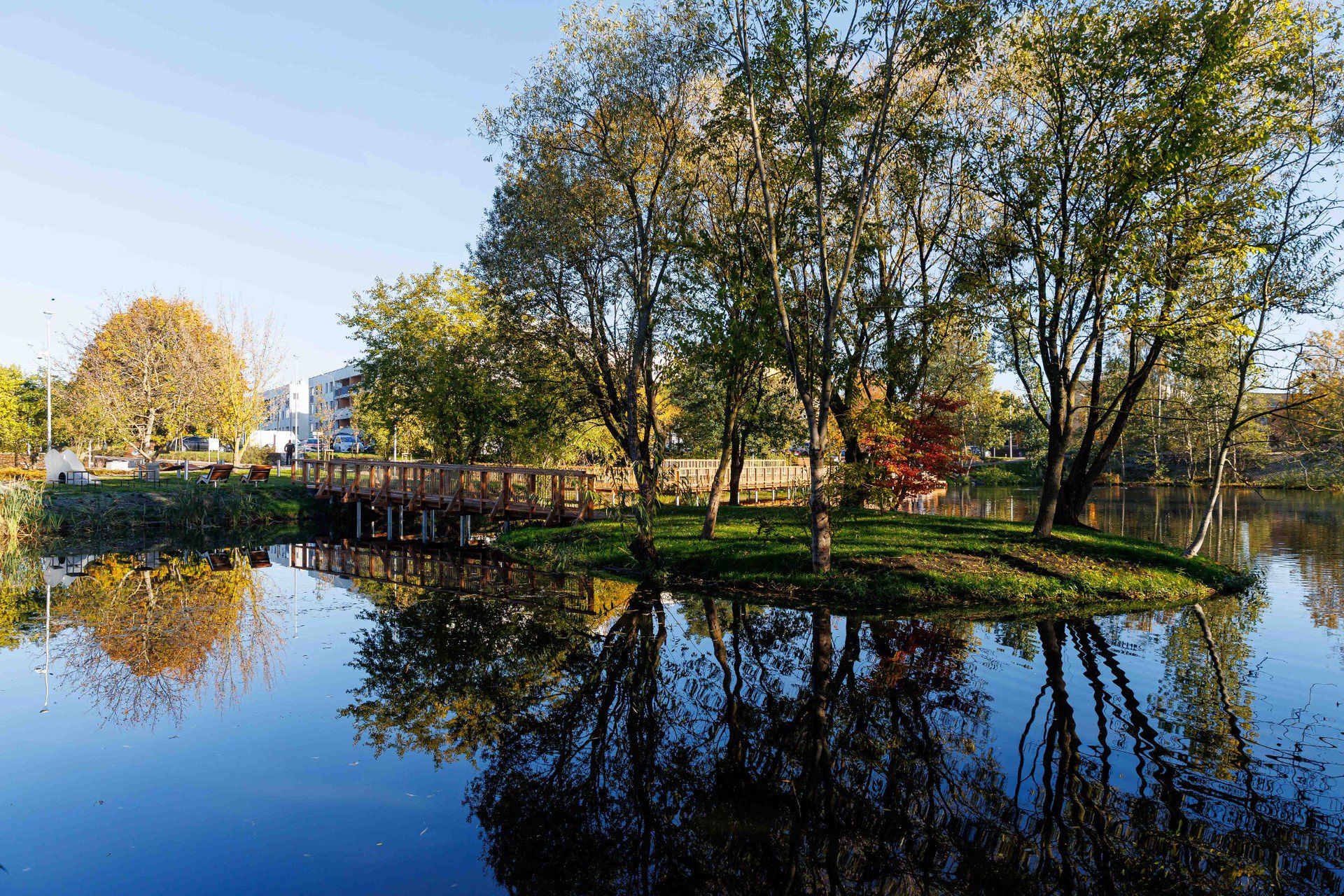 Mieszkańcy chwalą sobie nowy teren rekreacyjny na osiedlu Bema. Zwracają tylko uwagę na problem psich kup