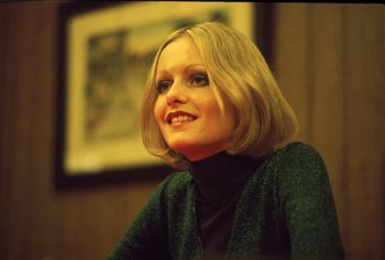 Ma 76 lat i wciąż zachwyca. Tak prezentuje się na nowych zdjęciach