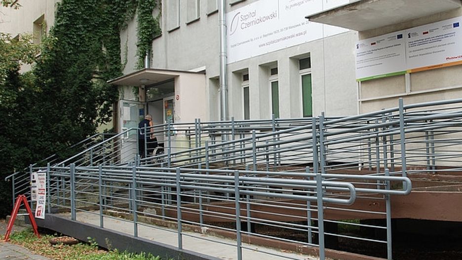 SOR przy Szpitalu Czerniakowskim przy ulicy Stępińskiej
