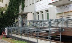 SOR odesłał 83-latkę. "Z taką diagnozą umiera się w domu"