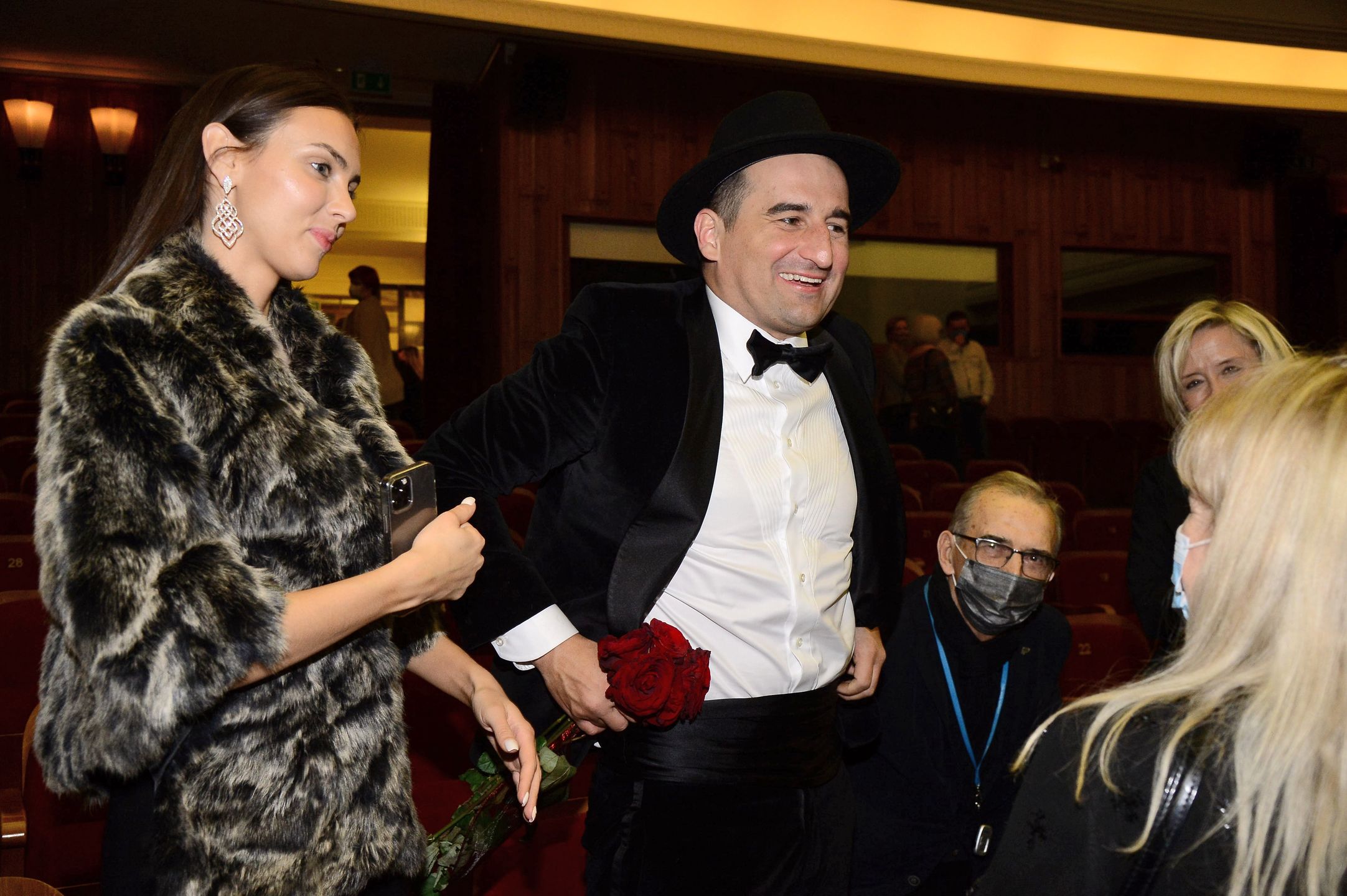 Michał Koterski udaje, że znów prosi o rękę Marcelę Leszczak