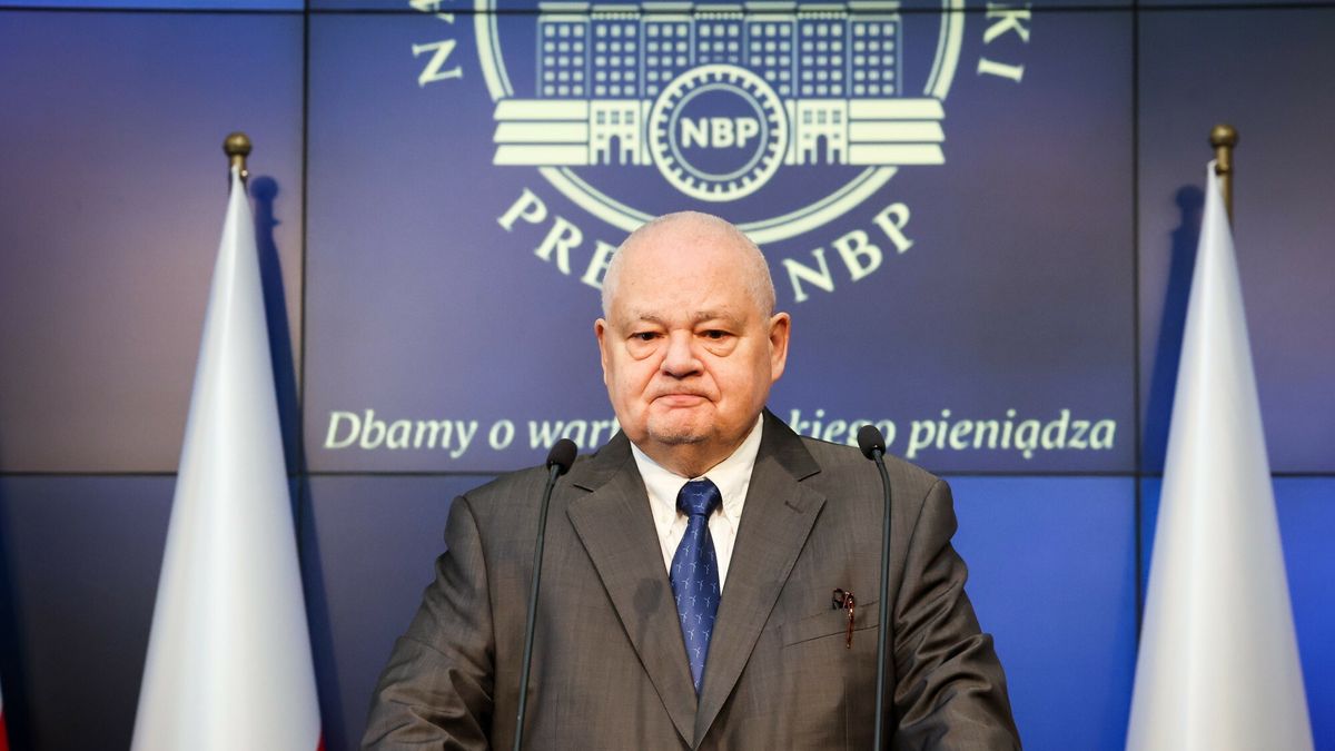 Konferencja prezesa NBP Adama Glapi?skiego08.09.2022 Warszawa Konferencja prezesa NBP Adama Glapinskiego N/z Adam Glapinski fot. Jacek Dominski/REPORTERJACEK DOMINSKI/REPORTER