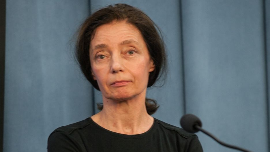 Emertytura dla Barbary Sienkiewicz.
Warszawa, 02.10.2015, Konferencja prasowa dotyczaca przyznania emerytury Barbarze Sienkiewicz, 60 letniej matce dwojki dzieci, N/z Barbara Sienkiewicz,,Image: 428310861, License: Rights-managed, Restrictions: , Model Release: no, Credit line: Simona Supino / Forum
Simona Supino
Aktorka, Emerytura, Kobieta, Konferencja, Macierzynstwo, Matka, Politycy, Polityk, Polityka, Sejm, dzieci