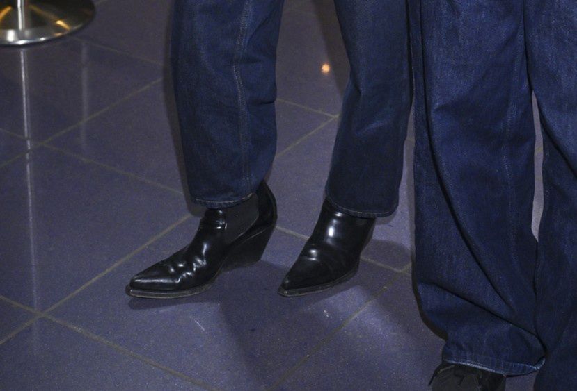 Julia Wieniawa postawiła na nietypowe botki 