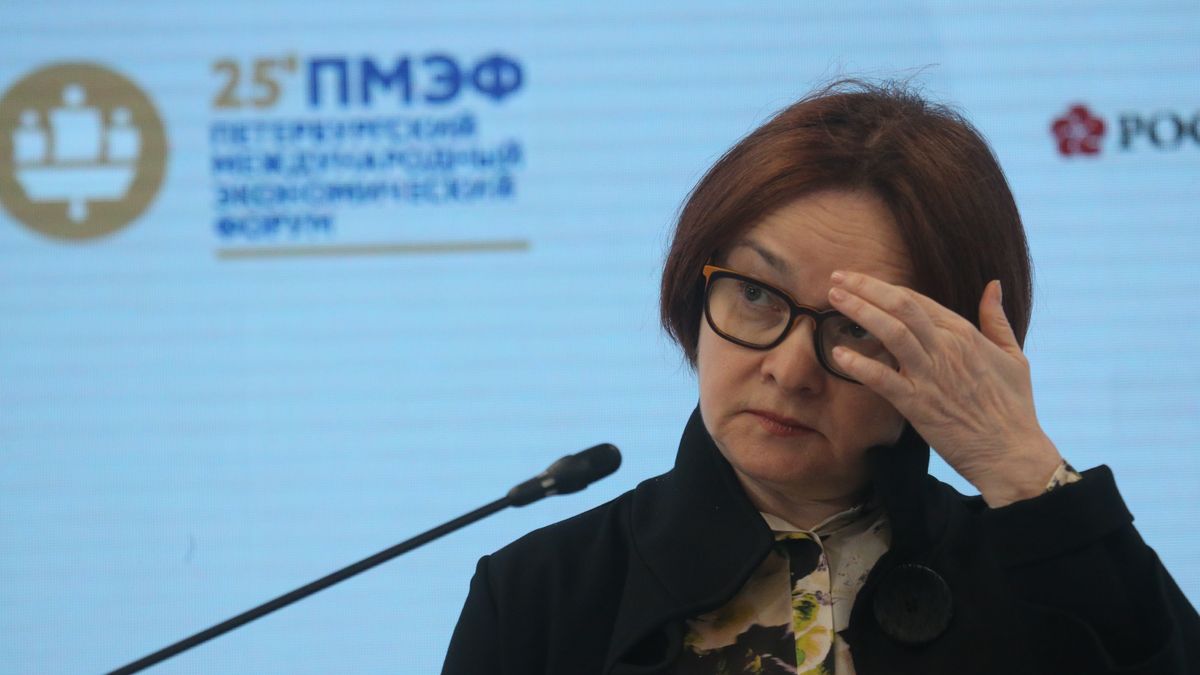Saint Petersburg Hosts The International Economic Forum (SPEIF 2022)
SAINT PETERSBURG, RUSSIA - JUNE 16: (RUSSIA OUT) Russian Central Bank Chairman Elvira Nabiullina gestures during a plenary meeting during the Saint Petersburg Economic Forum SPIEF 2022, on June 16, 2022 in Saint Petersburg, Russia. Most Western business executives and leaders will be missing from the Russia's annual economic forum amid harsh sanctions against Russian after the country's military invasion of Ukraine. (Photo by Contributor/Getty Images)
Contributor