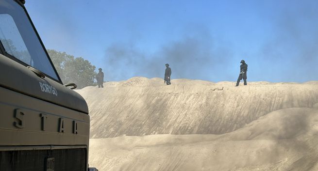 Mroczna wizja Polski w spocie Akcji Demokracja. Jak z filmu sensacyjno-wojennego