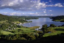 Coś złego dzieje się z jeziorem Windermere. Toksyny silne jak jad kobry