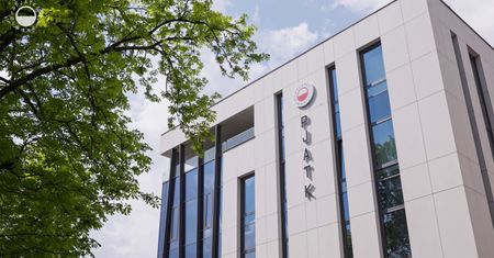 Jak AI zmienia naszą rzeczywistość? Dragan i Dukaj na AI Summit 2025