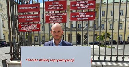 Rafał Trzaskowski oskarżony o dezercję przez Jana Śpiewaka