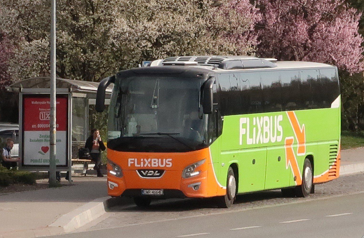 Przewoźnicy prywatni - przystanek przy ul. Sikorskiego w Wałbrzychu