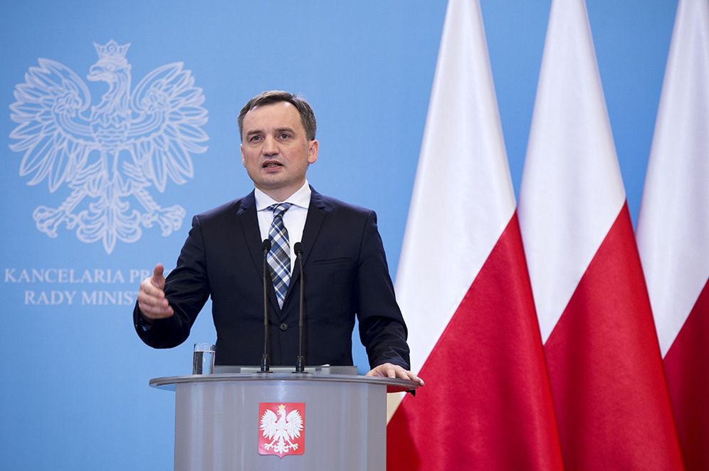 Prawnik Ziobry i Obajtka. Kto płaci za obsługę prawną ministra sprawiedliwości?