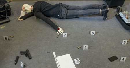 Szukają 8 tys. osób. Dają 5400 na rękę i prawie 2 tys. na mieszkanie