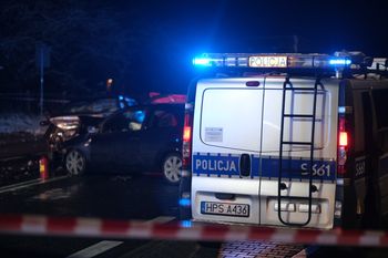 Czechowice-Dziedzice: Po wypadku opuścił wrak i zapalił papierosa